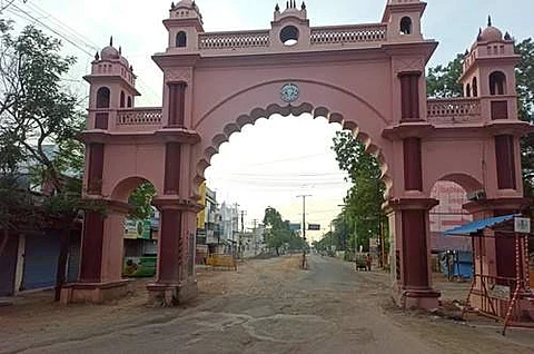 திருநெல்வேலியில் வெறிச்சோடி காணப்பட்ட சுவாமி நெல்லையப்பர் நெடுஞ்சாலை.