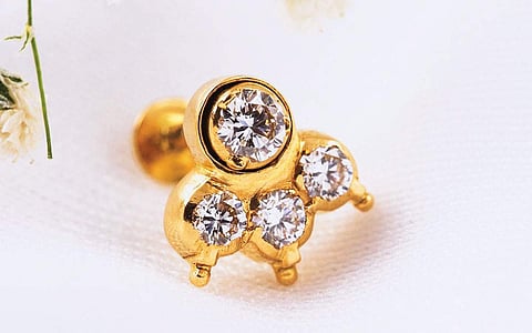 வைரமூக்குத்தி