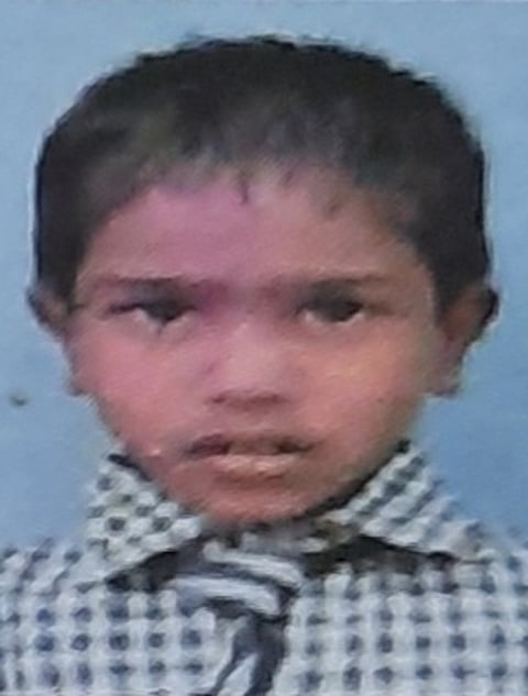 மனைவி, மகன் தலையில் கல்லைப் போட்டு கொலை