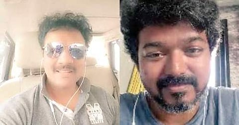 நண்பர்கள் தினத்தை முன்னிட்டு நெருங்கிய நண்பர்களுடன் உரையாடிய விஜய்!