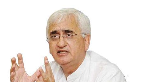 மூத்த காங்கிரஸ் தலைவர் சல்மான் குர்ஷித்