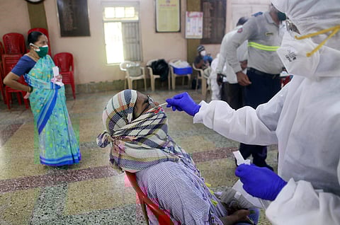 மும்பையில் 2 ஆயிரத்தைத் தாண்டியது இன்றைய பாதிப்பு