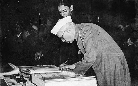 இந்திய அரசியல் அமைப்பு சட்டம் : முக்கிய அம்சங்கள்