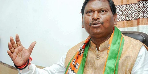 பழங்குடியினர் நலத்துறை அமைச்சர் அர்ஜூன் முண்டா