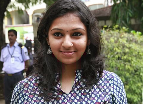 பிக் பாஸ் நிகழ்சியை நடிகை லட்சுமி மேனன் கடுமையாக விமர்சித்துள்ளார்.