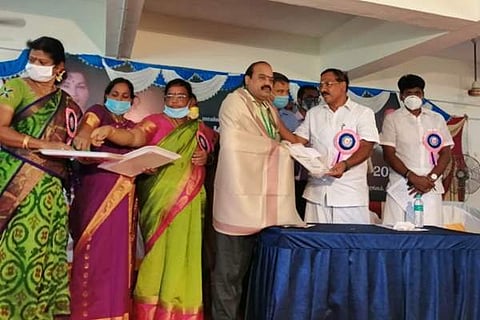 நல்லாசிரியர் விருது