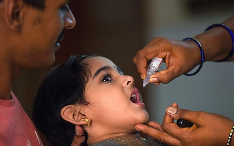 போலியோ சொட்டு மருந்து முகாம்