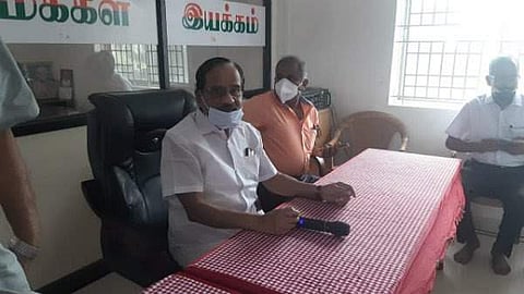 தமிழருவி மணியன்.