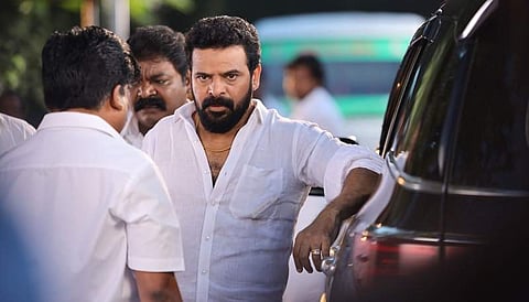 இயக்குநர் அமீர் கதாநாயகனாக நடிக்கும் நாற்காலி