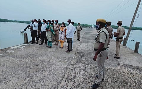 பறவைக் காய்ச்சல் முன்னெச்சரிக்கை: விழுப்புரம் கழுவெளி பகுதியில் கண்காணிப்பு