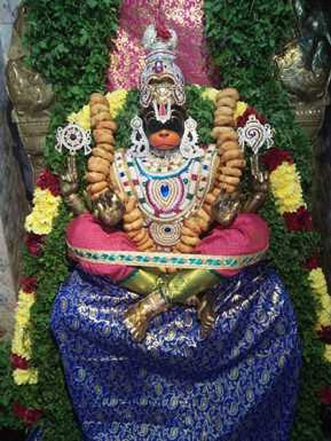 யோக ஆஞ்சநேயா்.