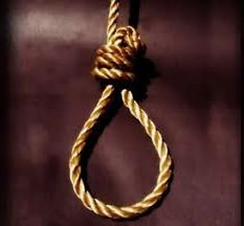 Youth commits suicide by hanging near Perumanallur