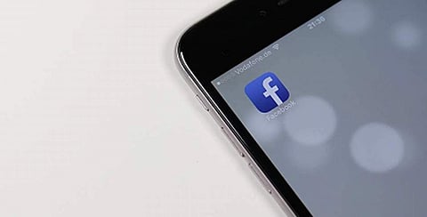 வாட்ஸ் ஆப்பை விட பேஸ்புக் மெசஞ்சர் ஆபத்தானது