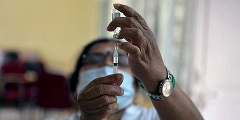 35 லட்சம் பேர் கரோனா தடுப்பூசி செலுத்திக் கொண்டனர்: சுகாதாரத் துறை