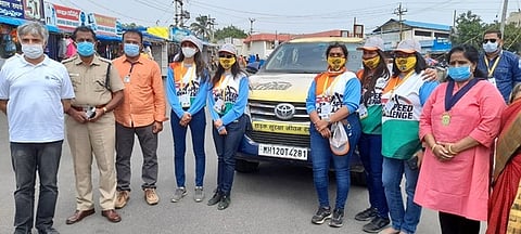 கன்னியாகுமரியில் நிறைவடைந்த காா் பயணம்.