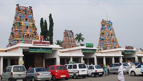 மகுடேசுவரர், வீரநாரயணப்பொருமாள் கோயில்களின் முகப்பு