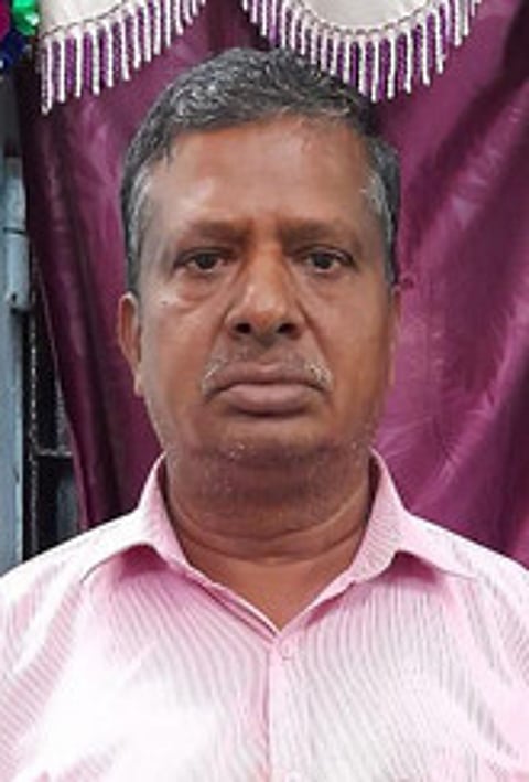 போலி கல்வி சான்றிதழ் அளித்து, ஆசிரியா் பணியில் சோ்ந்ததாக கைது செய்யப்பட்ட ராஜேந்திரன்.