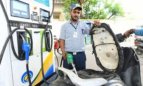 பெட்ரோல், டீசல் விலை நிலவரம்: டீசல் விலை ரூ.100 ஐ நெருங்குகிறது