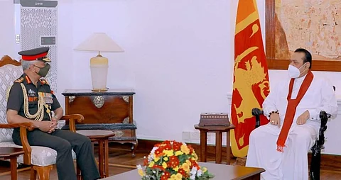 இலங்கை பிரதமுருடன் இந்திய ராணுவத் தளபதி சந்திப்பு