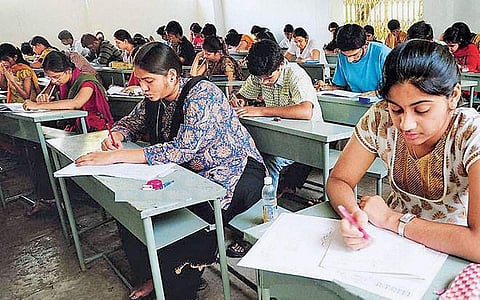 ஐ.ஏ.எஸ் தேர்வு தடுமாற்றம் ஏன்?