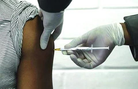 உலக கரோனா பாதிப்பு 23.50 கோடியைக் கடந்தது