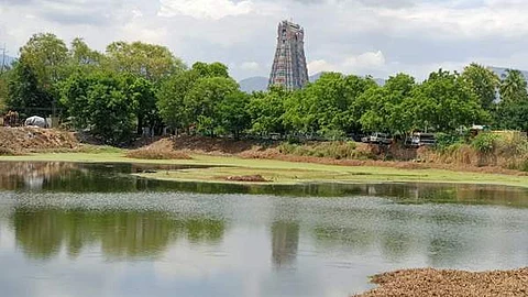 அளவிடும் பணியில் குறைவாக உள்ள திருப்பாற்கடல் குளம்