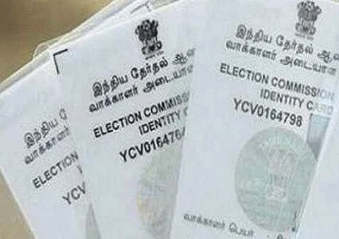 உள்ளாட்சித் தேர்தல்: 11 ஆவணங்களில் ஏதேனும் ஒன்றை காண்பித்து வாக்களிக்கலாம்