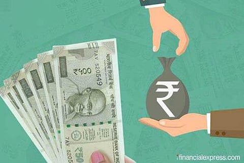 வலை விரிக்கும் கடன் செயலிகள்! இணையவழி கடன் பெறுவது குறித்த தலையங்கம்