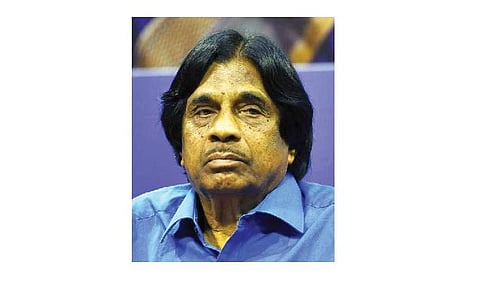 துணைவேந்தா் தோ்வு: பாலகுருசாமி தலைமையில் குழு