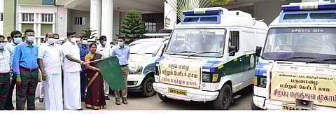 திருப்பூரில் 56 நடமாடும் மருத்துவ வாகனங்கள் மூலம் சிகிச்சை: அமைச்சர் மு.பெ.சாமிநாதன்