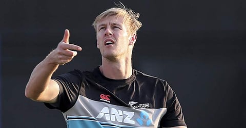 இந்தியாவுக்கு எதிரான டி20 தொடர்: பிரபல நியூசி. வீரர் விலகல்