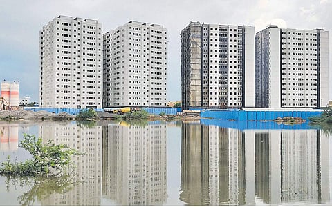 அடுக்குமாடிக் குடியிருப்புகளில் வீடு வாங்குவோருக்கு மேலும் அதிகரித்த சுமை