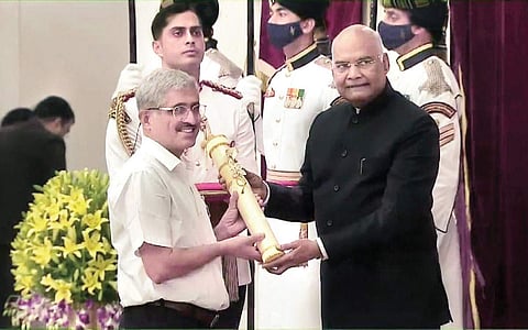 கிளர்ந்தெழுங்கள் தோழர்களே! - 24: சுயமரியாதை