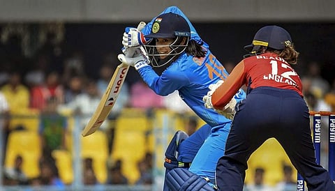 இந்திய வீராங்கனை மந்தனா