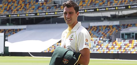 ஆஷஸ் பகலிரவு டெஸ்ட்: ஆஸி. கேப்டன் பேட் கம்மின்ஸ் விலகல்