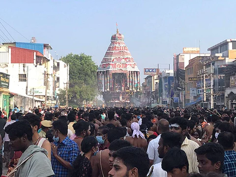 சிதம்பரத்தில் ஞாயிற்றுக்கிழமை நடைபெற்ற நடராஜர் கோயில் தேரோட்டம்