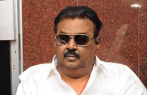 தேமுதிக தலைவா் விஜயகாந்த்