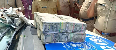 களியக்காவிளை அருகே அரசுப்பேருந்தில் ரூ. 70 லட்சம் பறிமுதல்: ஒருவர் கைது
