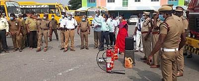 பள்ளிப் பேருந்துகள் ஆய்வு