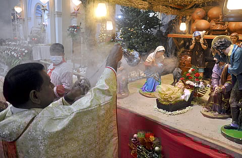 புதுச்சேரியில் கிறிஸ்துமஸ் கொண்டாட்டம் : முதல்வா், உள்துறை அமைச்சா் பங்கேற்பு