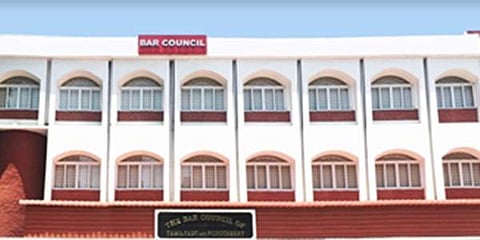 தமிழ்நாடு மற்றும் புதுச்சேரி பாா் கவுன்சில்