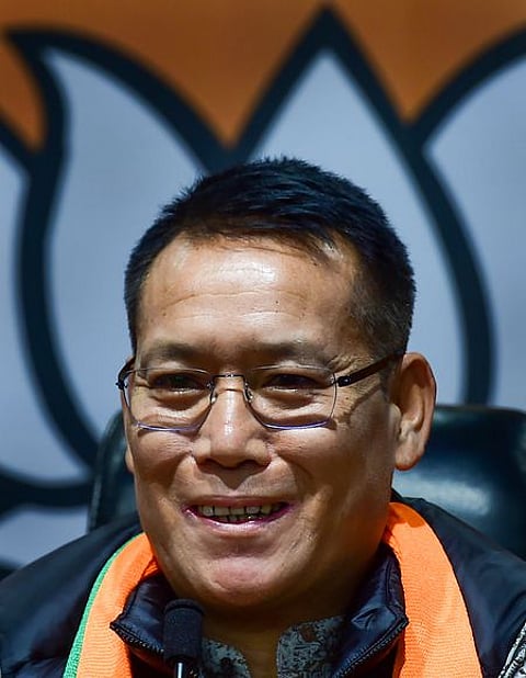 லெட்பாவ் ஹாவ்கிப்