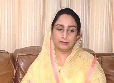 விவசாயிகளுக்காக நாங்கள் எப்போதும் துணை நிற்போம்: ஹர்சிம்ரத் கெளர் பாதல்