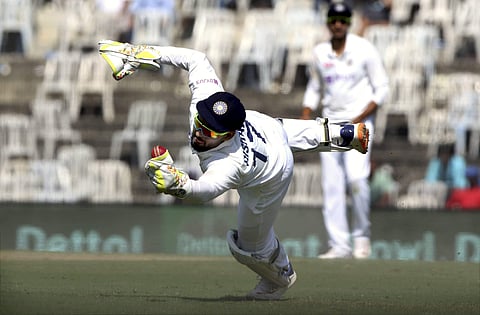 பந்த்-க்கு ஒப்பீடுகளிலிருந்து இடைவெளி தேவை: அஸ்வின் ஆதரவு