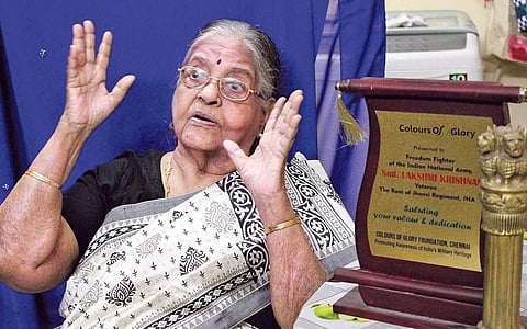 நேதாஜியின் லிட்டில் லட்சுமி -ஐ.என்.ஏ. போராளி லட்சுமி கிருஷ்ணன்!