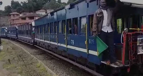 உதகை - குன்னூர் மலை ரயில்