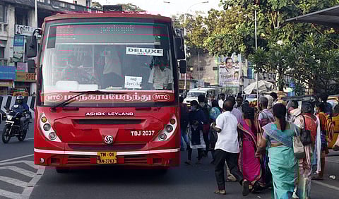 வார இறுதி விடுமுறைக்கு
1,040 சிறப்பு பேருந்துகள்