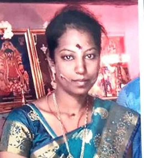 உயிரிழிந்த பிரியதா்ஷினி.