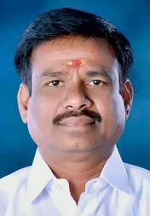 பண்ருட்டி தொகுதி அமமுக வேட்பாளா்