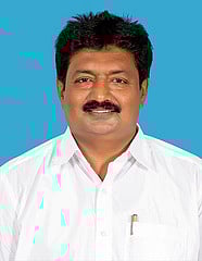 போடி தொகுதி மக்கள் நீதி மய்யம் கட்சி வேட்பாளா்